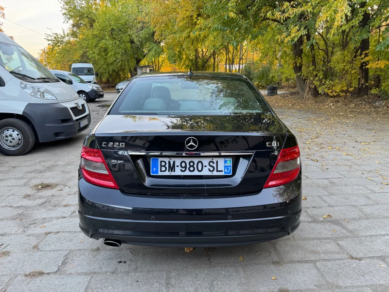 Mercedes-Benz C 220 170кс.AMG.Авто.197х.км.Сервизна История.Франция, снимка 5 - Автомобили и джипове - 47806893