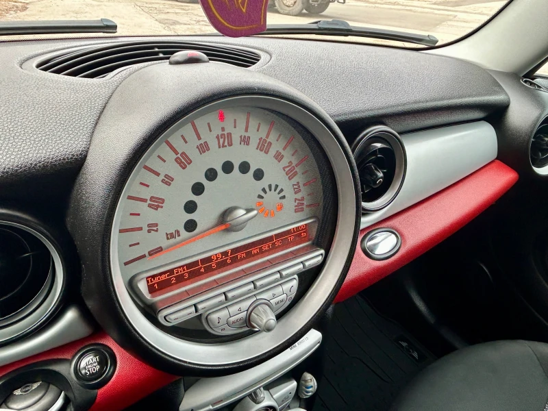 Mini Cooper 1.6i-Автоматик , снимка 13 - Автомобили и джипове - 48120591