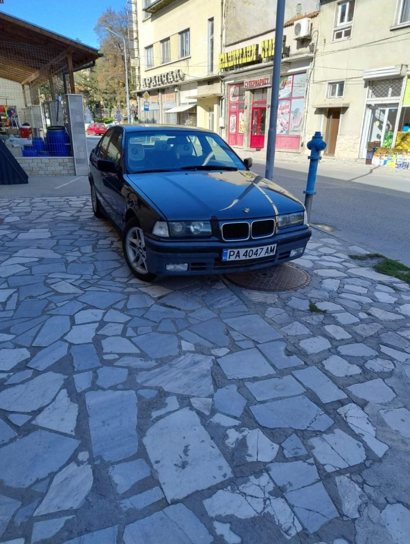 BMW 318, снимка 1 - Автомобили и джипове - 48552479