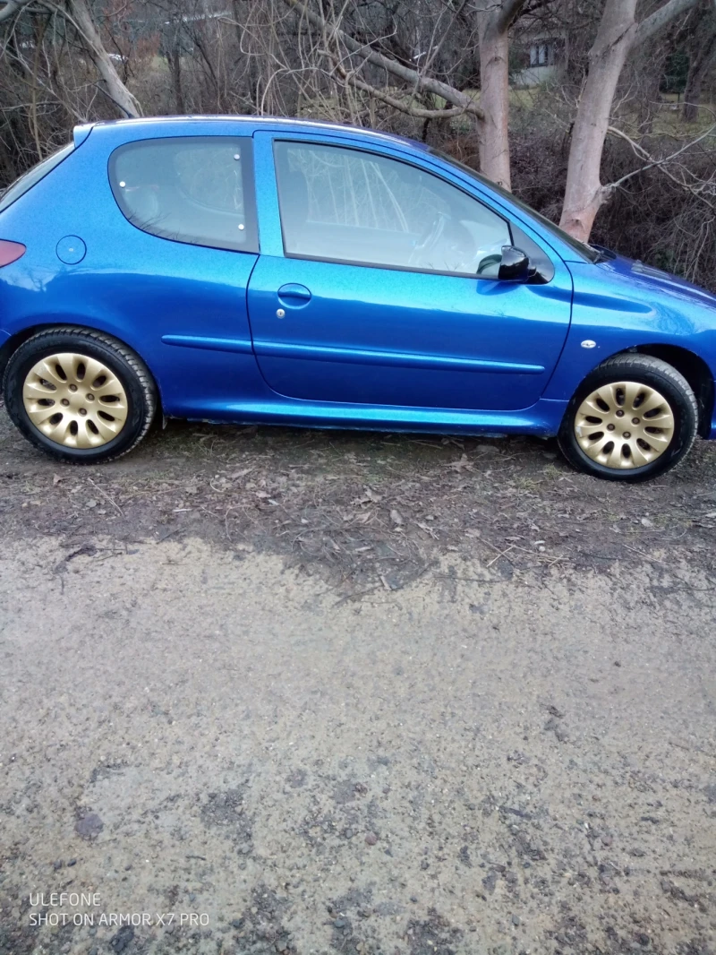 Peugeot 206, снимка 6 - Автомобили и джипове - 48910451