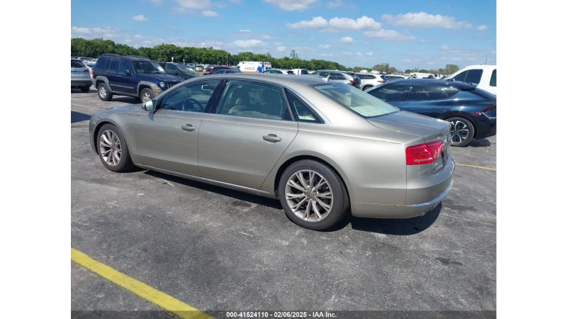 Audi A8, снимка 5 - Автомобили и джипове - 49066653