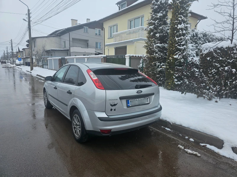 Ford Focus Газ-инж-Гаражен , снимка 5 - Автомобили и джипове - 49265405