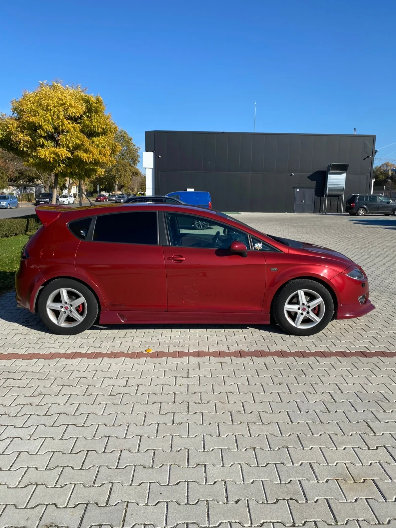 Seat Leon 1.6 ГАЗ, снимка 4 - Автомобили и джипове - 52204671