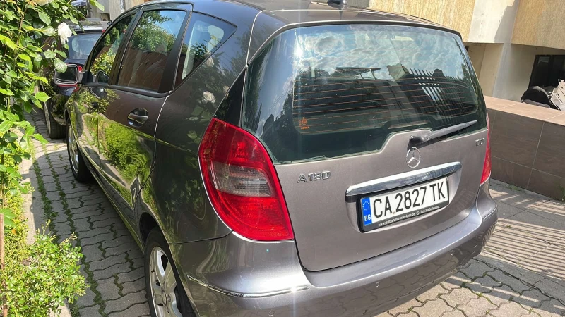 Mercedes-Benz A 180 2011 face lift 180cdi Automatic-Parktronic, снимка 3 - Автомобили и джипове - 52206574
