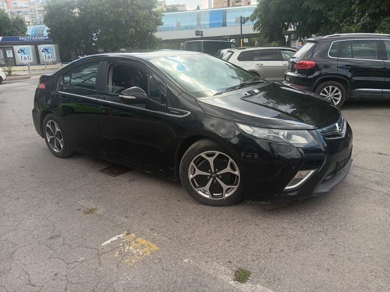 Opel Ampera, снимка 2 - Автомобили и джипове - 52745784