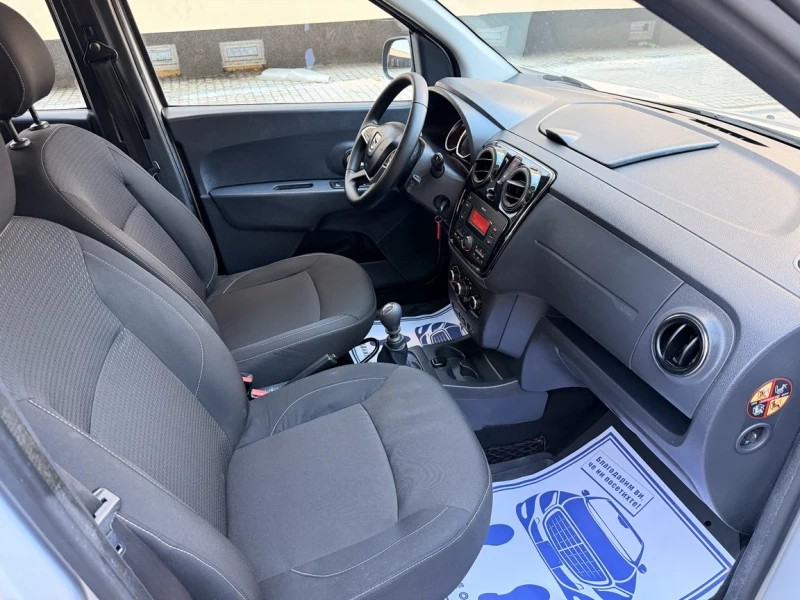 Dacia Lodgy 1.5dci, снимка 9 - Автомобили и джипове - 52247027