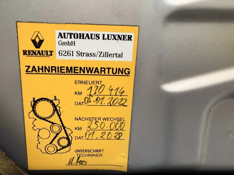 Dacia Lodgy 1.5dci, снимка 14 - Автомобили и джипове - 52247027