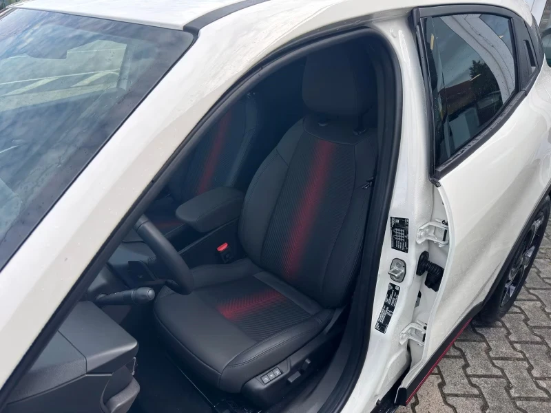 Alfa Romeo Junior 1.2MHEV/136HP/SPECIALE/MASSAGE/MEMO/CAM/LED/556g, снимка 5 - Автомобили и джипове - 52323359