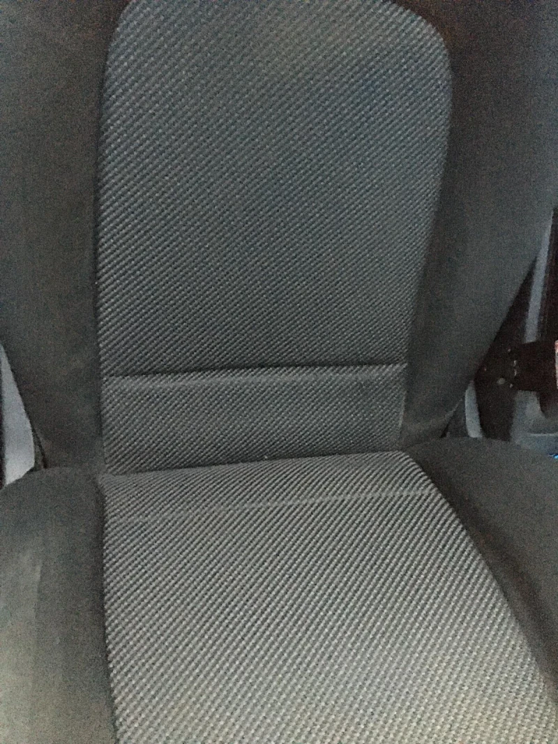 Skoda Fabia 1.4, снимка 13 - Автомобили и джипове - 52617523