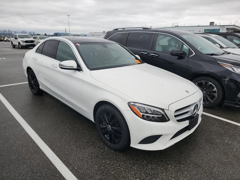 Mercedes-Benz C 300 * CARFAX * БЕЗ ПЪРВОНАЧАЛНА ВНОСКА, снимка 2 - Автомобили и джипове - 53021899