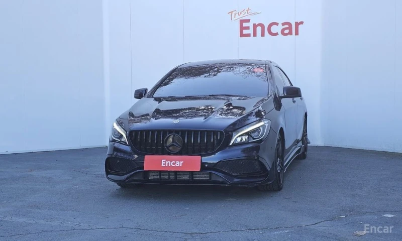Mercedes-Benz CLA 220, снимка 3 - Автомобили и джипове - 53235537