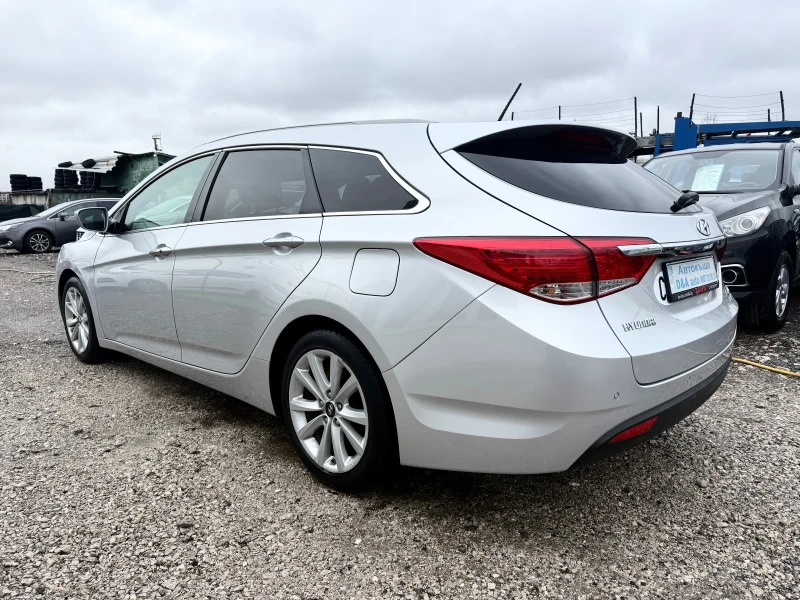 Hyundai I40 2.0i 177коня Автомат Швейцария, снимка 10 - Автомобили и джипове - 53247715