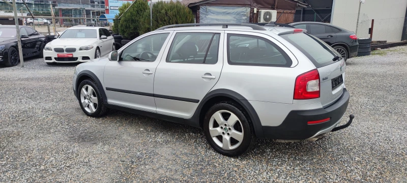 Skoda Octavia 2.0TDI SCOUT 4x4, снимка 4 - Автомобили и джипове - 53293263