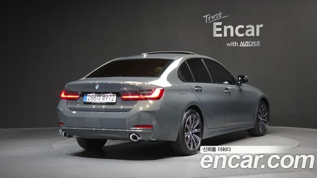 BMW 320, снимка 2 - Автомобили и джипове - 56077643