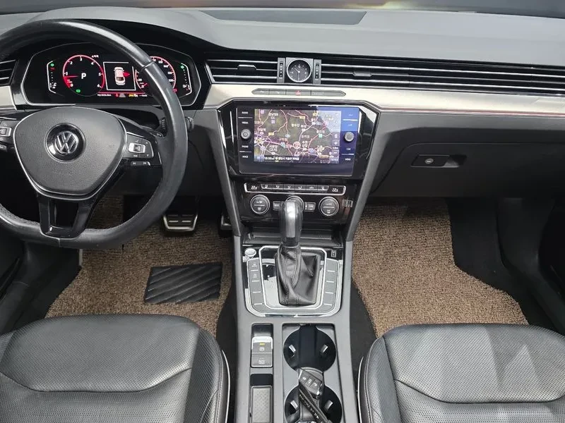 VW Arteon 2.0 TDI PREMIUM, снимка 7 - Автомобили и джипове - 56294615