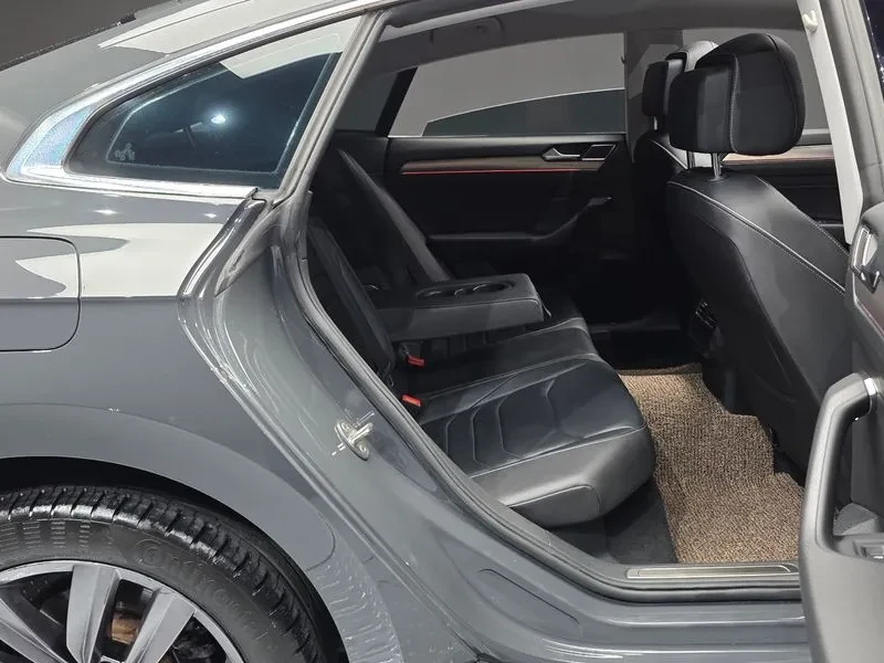 VW Arteon 2.0 TDI PREMIUM, снимка 11 - Автомобили и джипове - 56294615