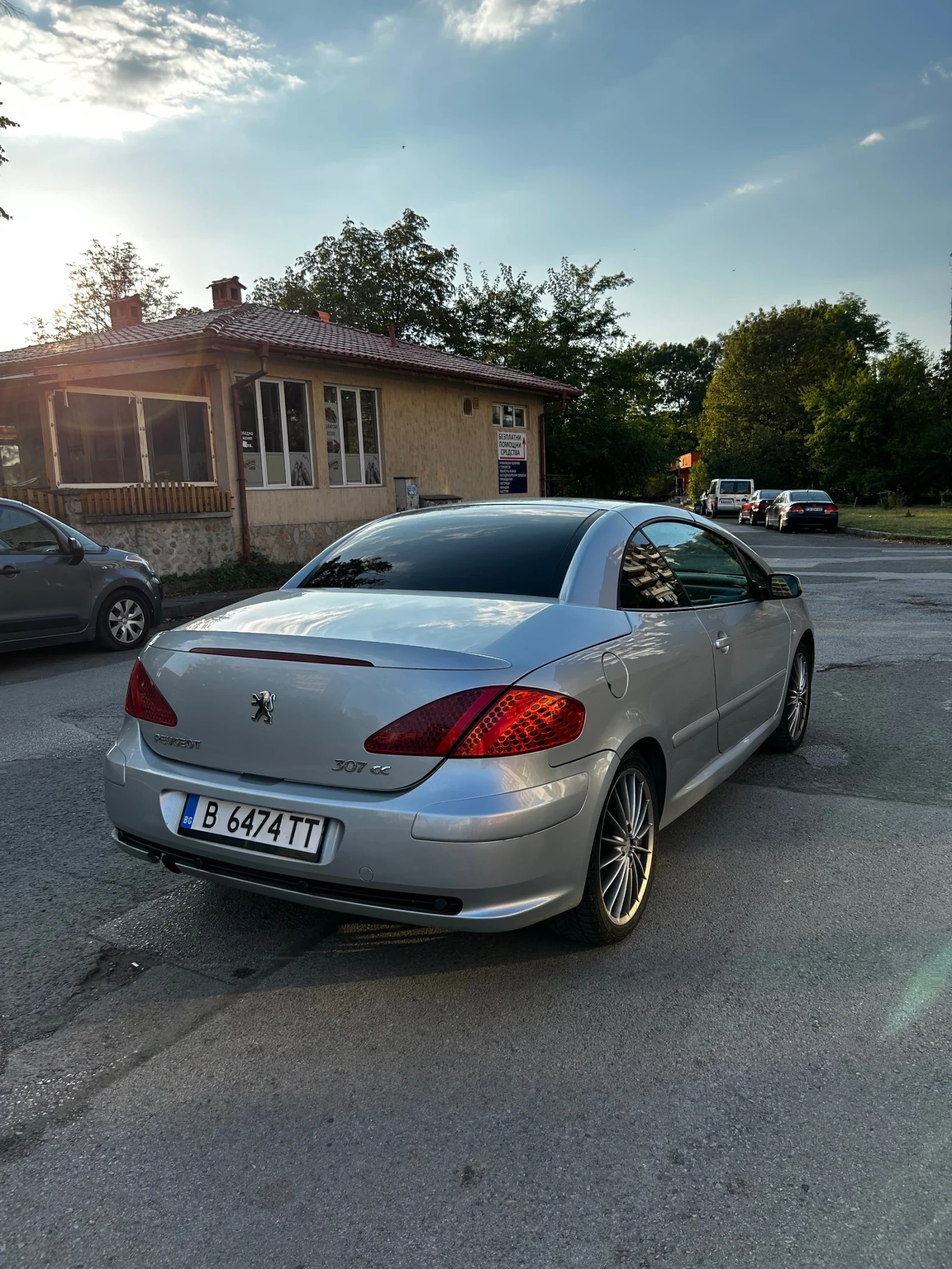 Peugeot 307 2.0i, 136 - изображение 4