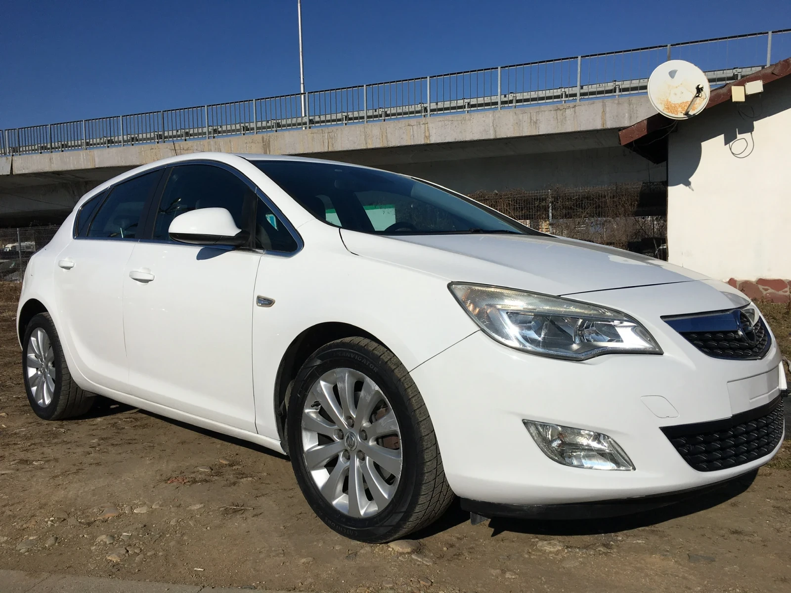Opel Astra 1.7CDTI 125к.с. - изображение 4