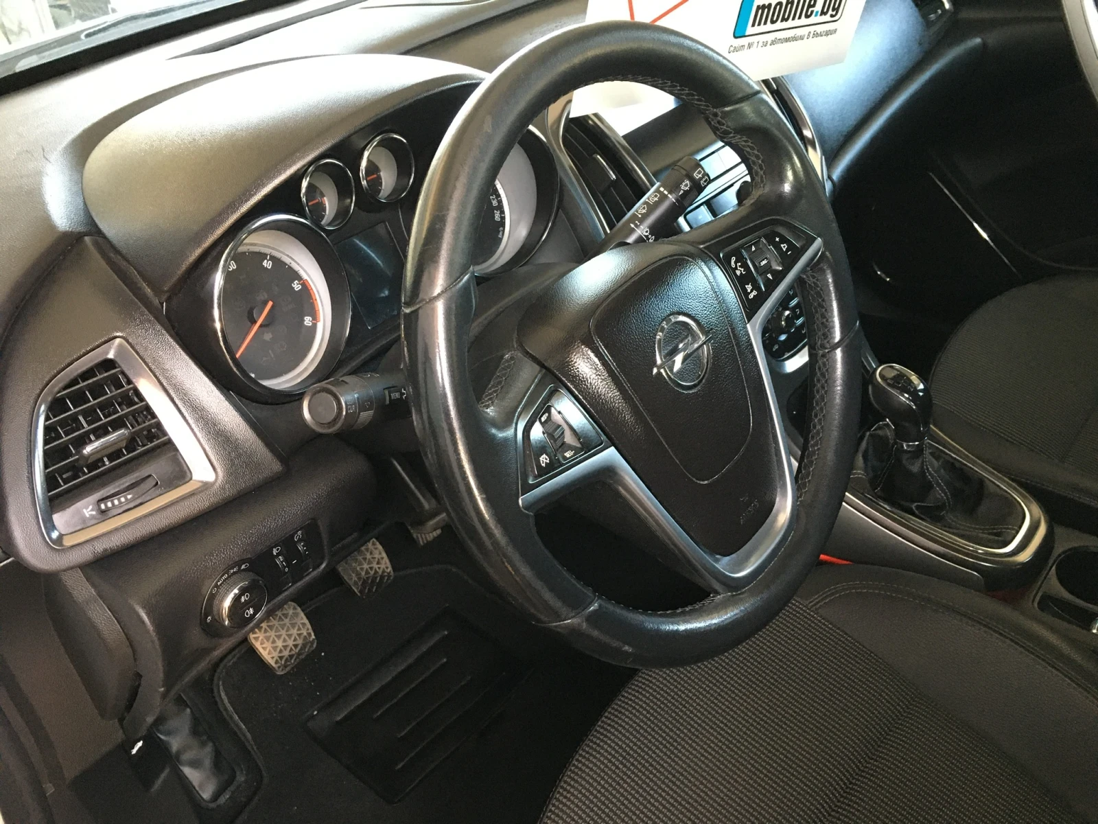 Opel Astra 1.7CDTI 125к.с. - изображение 9