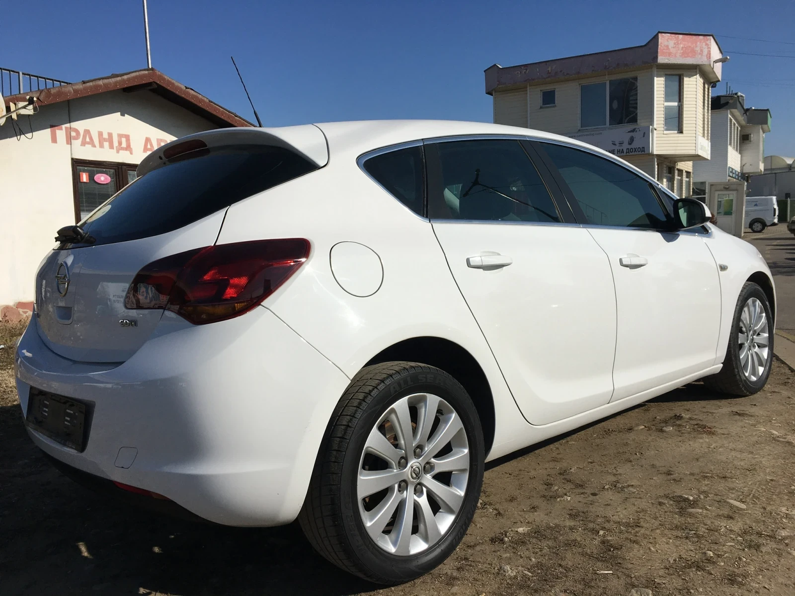 Opel Astra 1.7CDTI 125к.с. - изображение 5
