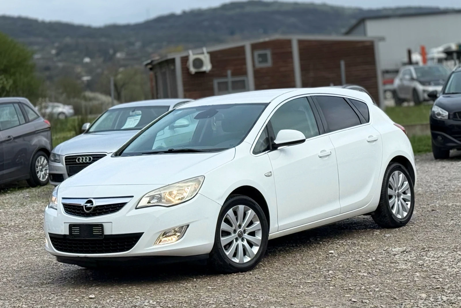 Opel Astra 1.7CDTi 110к.с * Климатроник* * Cosmo*  | Mobile.bg — изображение 1
