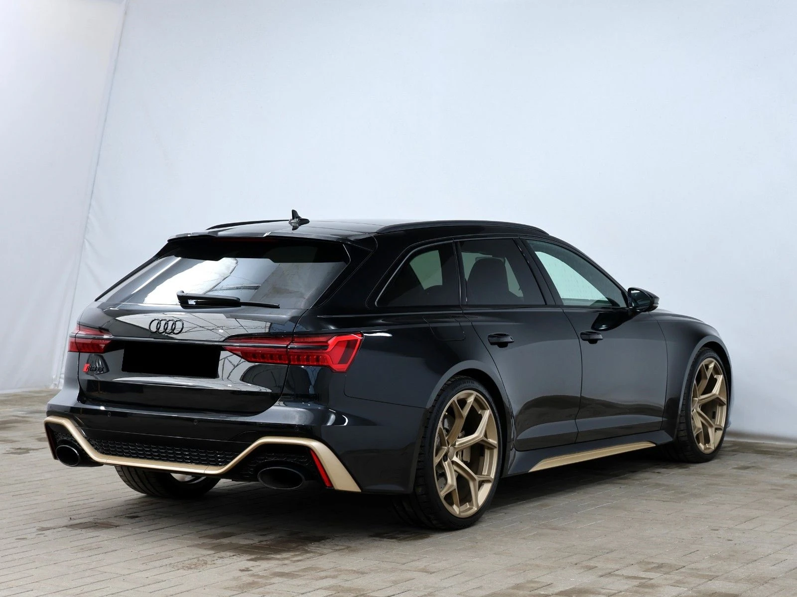 Audi Rs6 PERFORMANCE/CARBON/DYNAMIC/B&O/PANO/HEAD UP/MATRIX - изображение 7