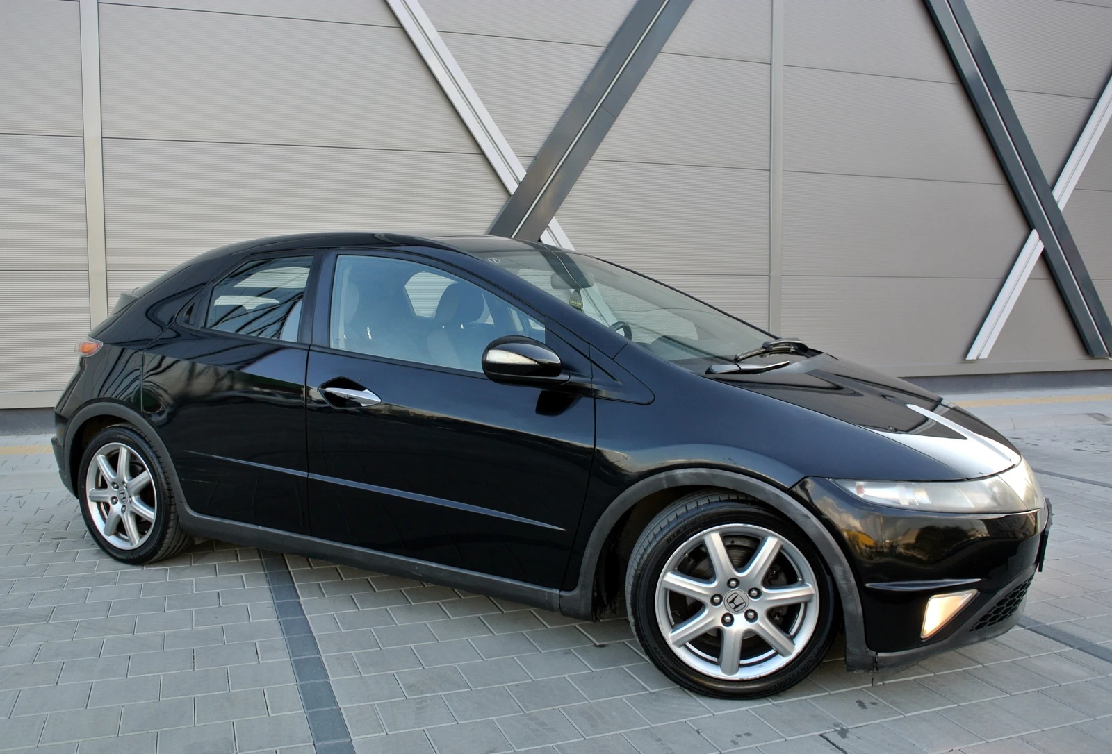 Honda Civic 1.8i-VTEC АВТОМАТ F1 пера - изображение 5
