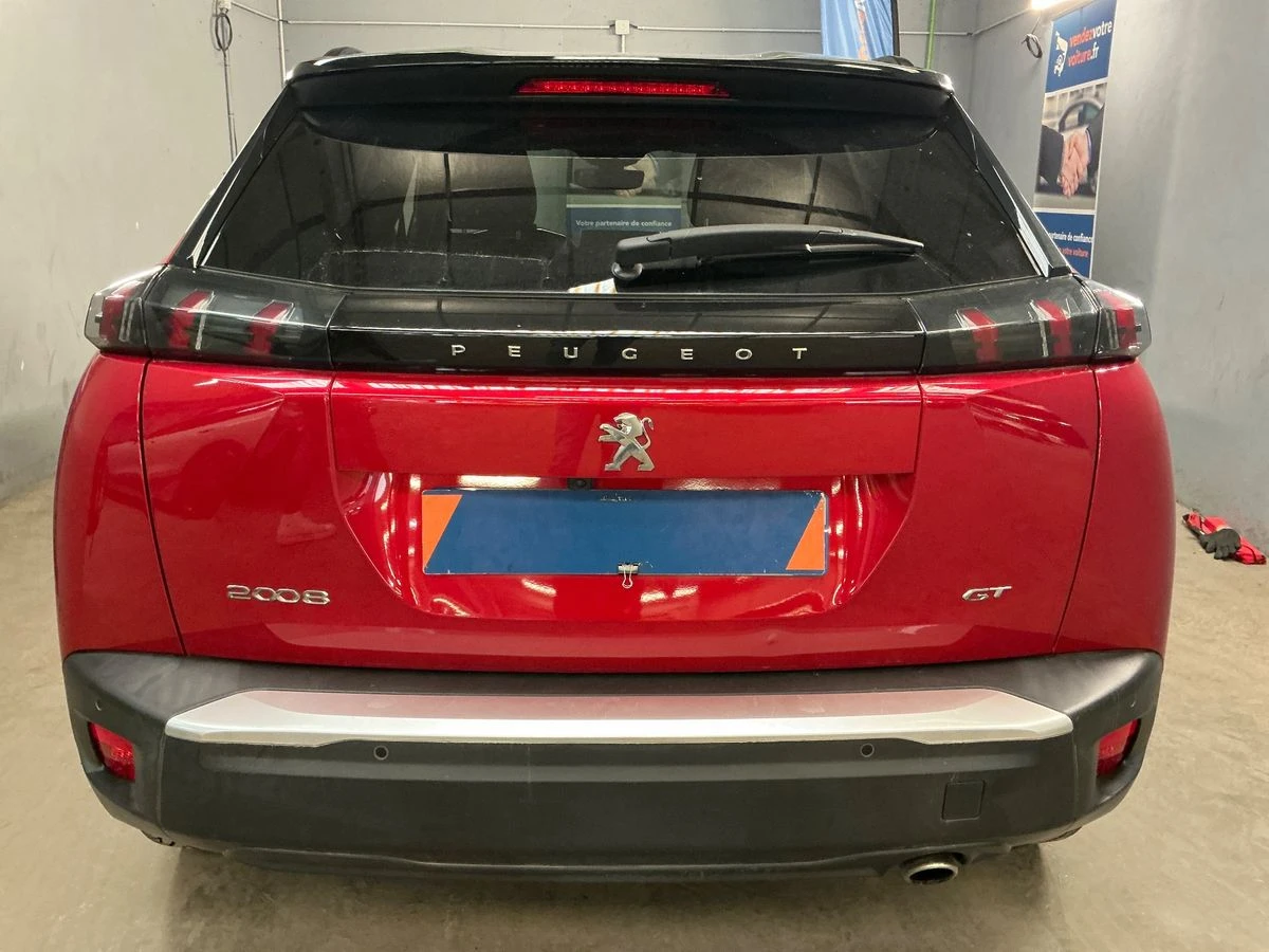 Peugeot 2008 GT - изображение 3
