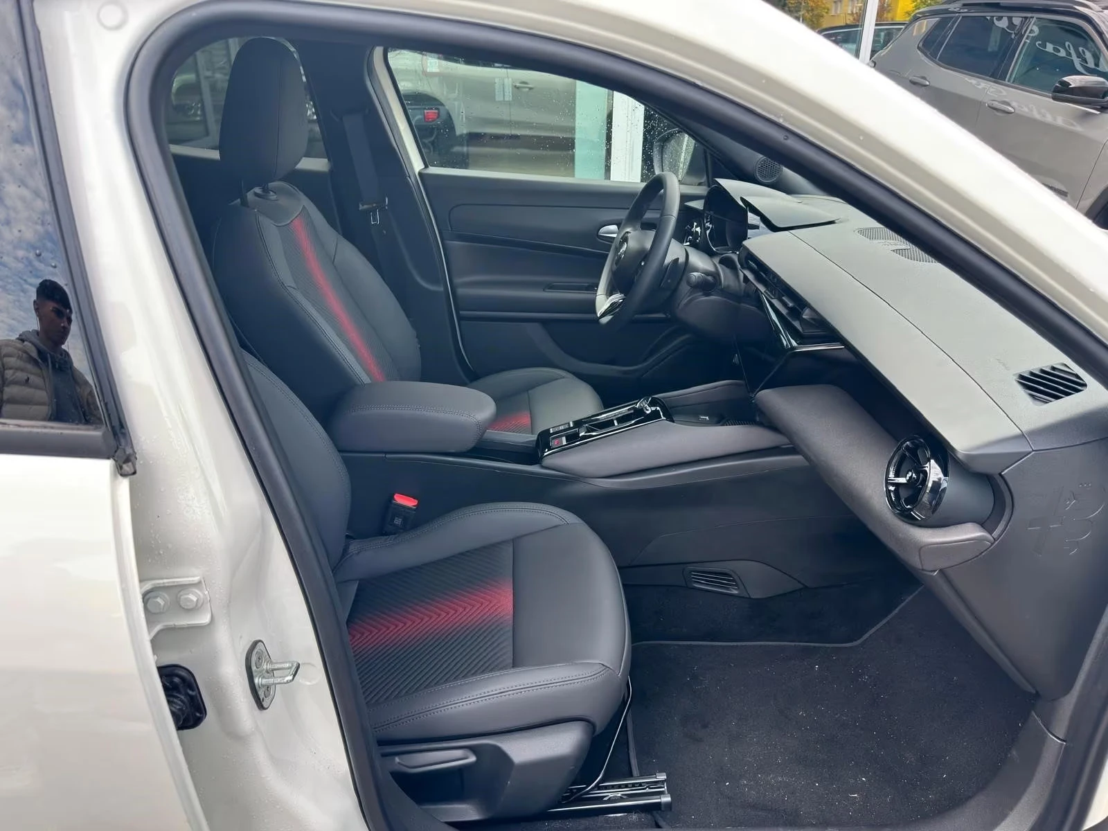 Alfa Romeo Junior 1.2MHEV/136HP/SPECIALE/MASSAGE/MEMO/CAM/LED/556g - изображение 10