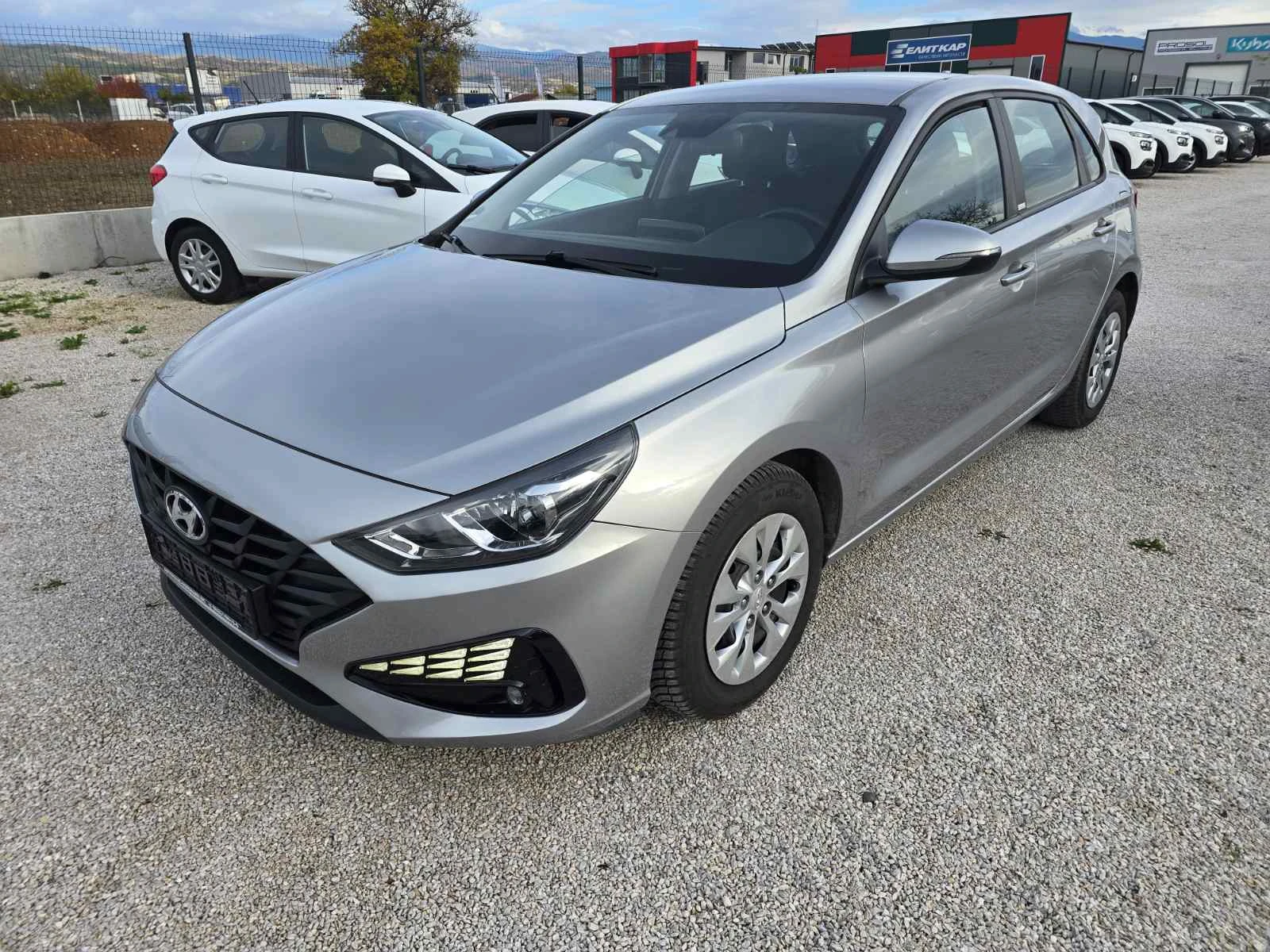Hyundai I30 1.6 CRDi  | Mobile.bg   2