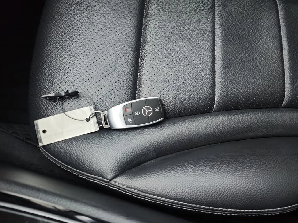 Mercedes-Benz C 300 * CARFAX * ��� ������������ ������ | Mobile.bg � ����������� 8