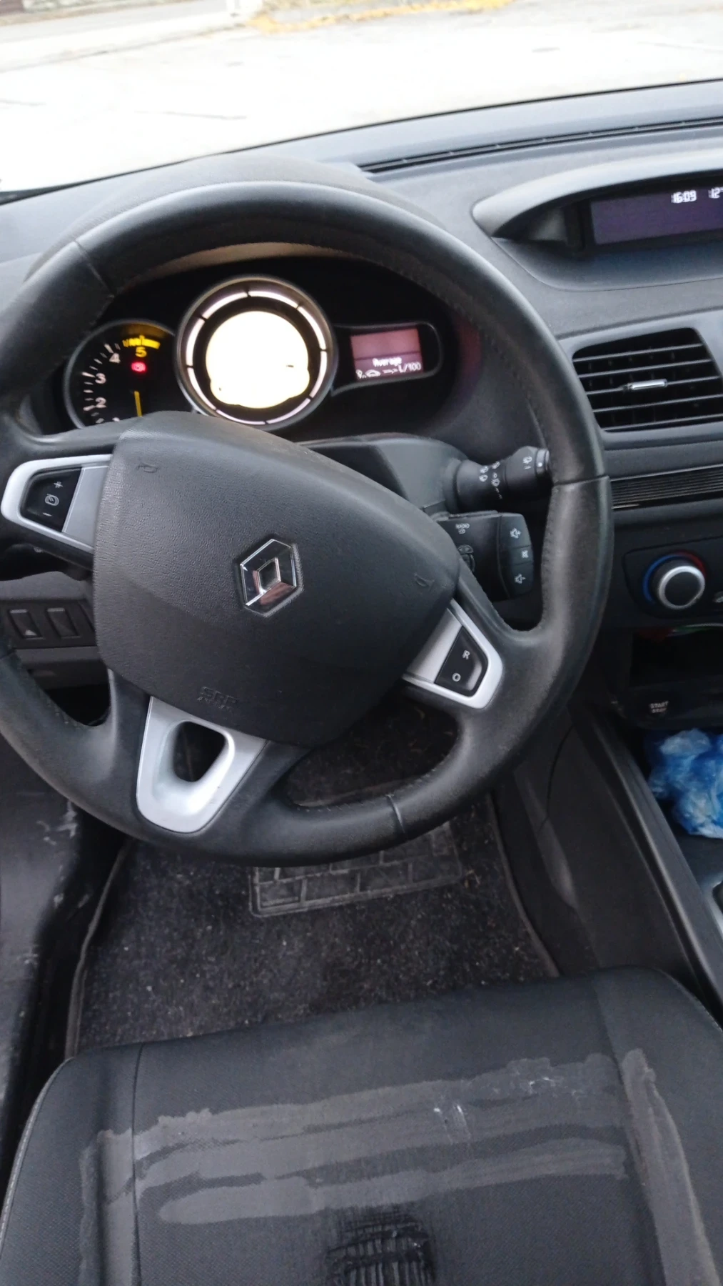 Renault Megane 1.9 dci 131 �.�.   | Mobile.bg � ����������� 14
