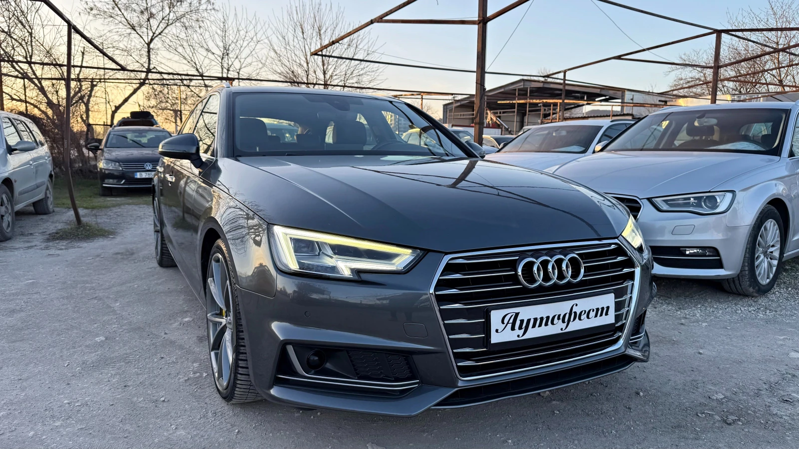 Audi A4 2.0TDI STRONIC S-LINE, снимка 2 - Автомобили и джипове - 53831206