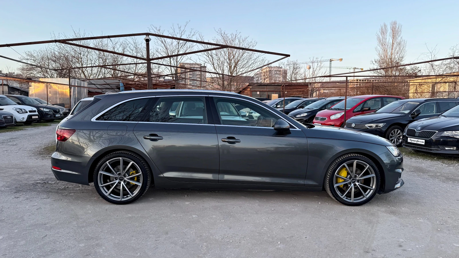 Audi A4 2.0TDI STRONIC S-LINE, снимка 5 - Автомобили и джипове - 53831206