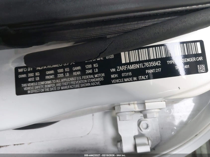 Alfa Romeo Giulia 2.0l Ti Sport Rwd, снимка 9 - Автомобили и джипове - 53863132