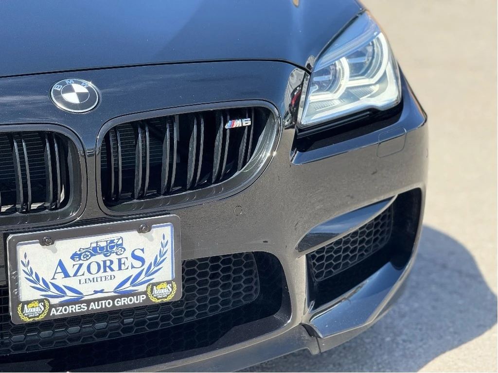BMW M6 * * CARFAX * * АВТО КРЕДИТ * * , снимка 9 - Автомобили и джипове - 54004764