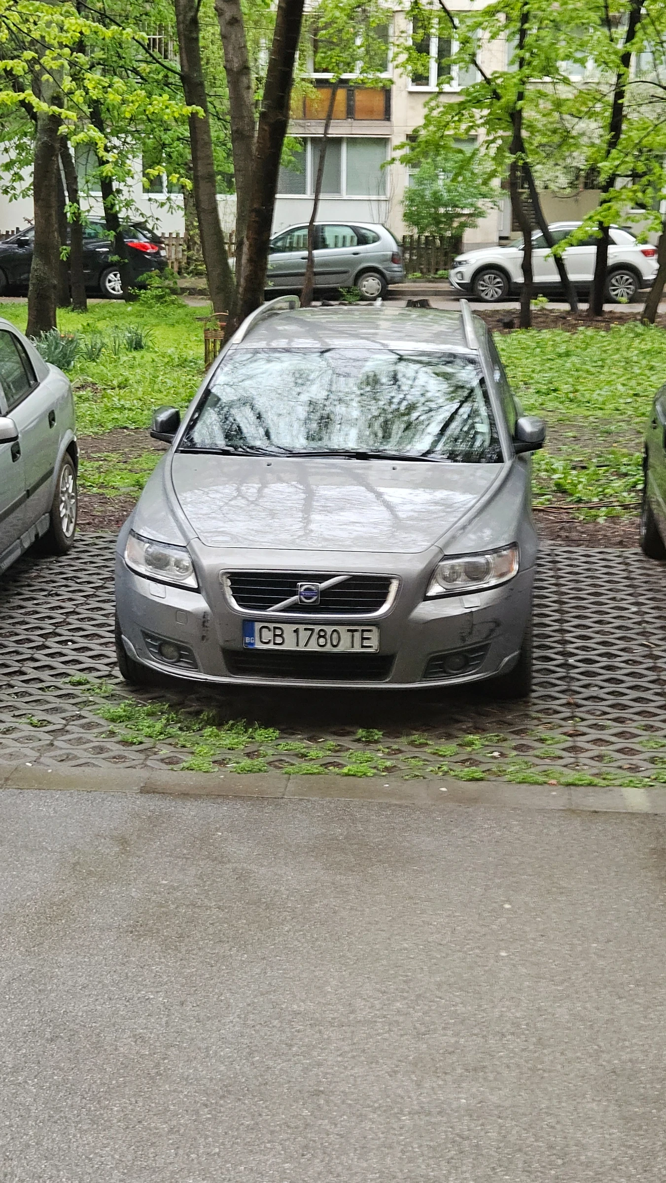 Volvo V50 facelift , снимка 3 - Автомобили и джипове - 54182951