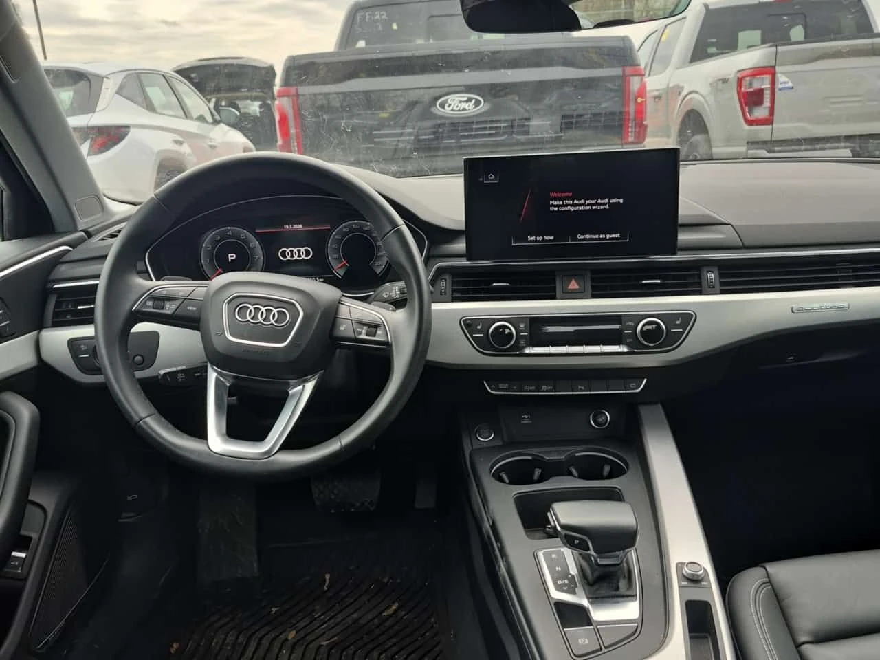 Audi A4 45TFSI S-Line * TECHNIK * CARFAX * 11k km! , снимка 5 - Автомобили и джипове - 54221945