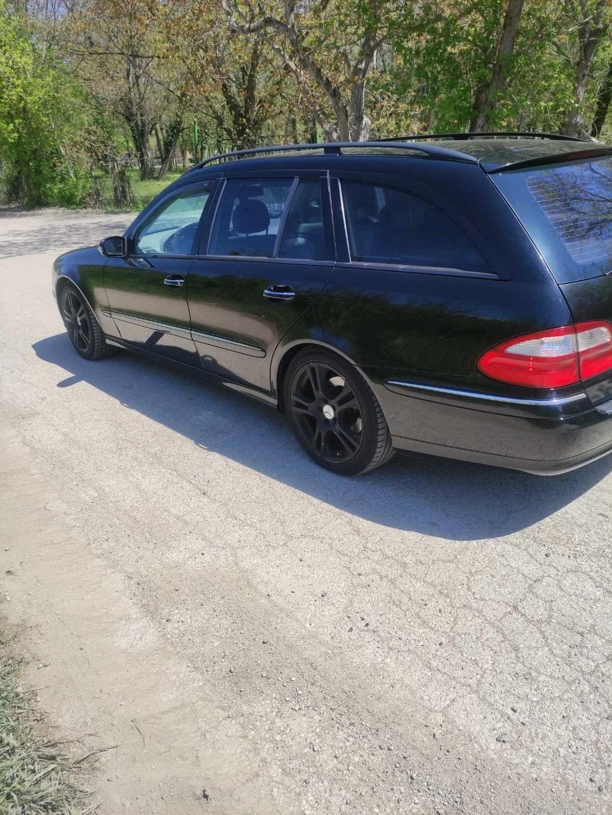 Mercedes-Benz E 270, снимка 4 - Автомобили и джипове - 54581033