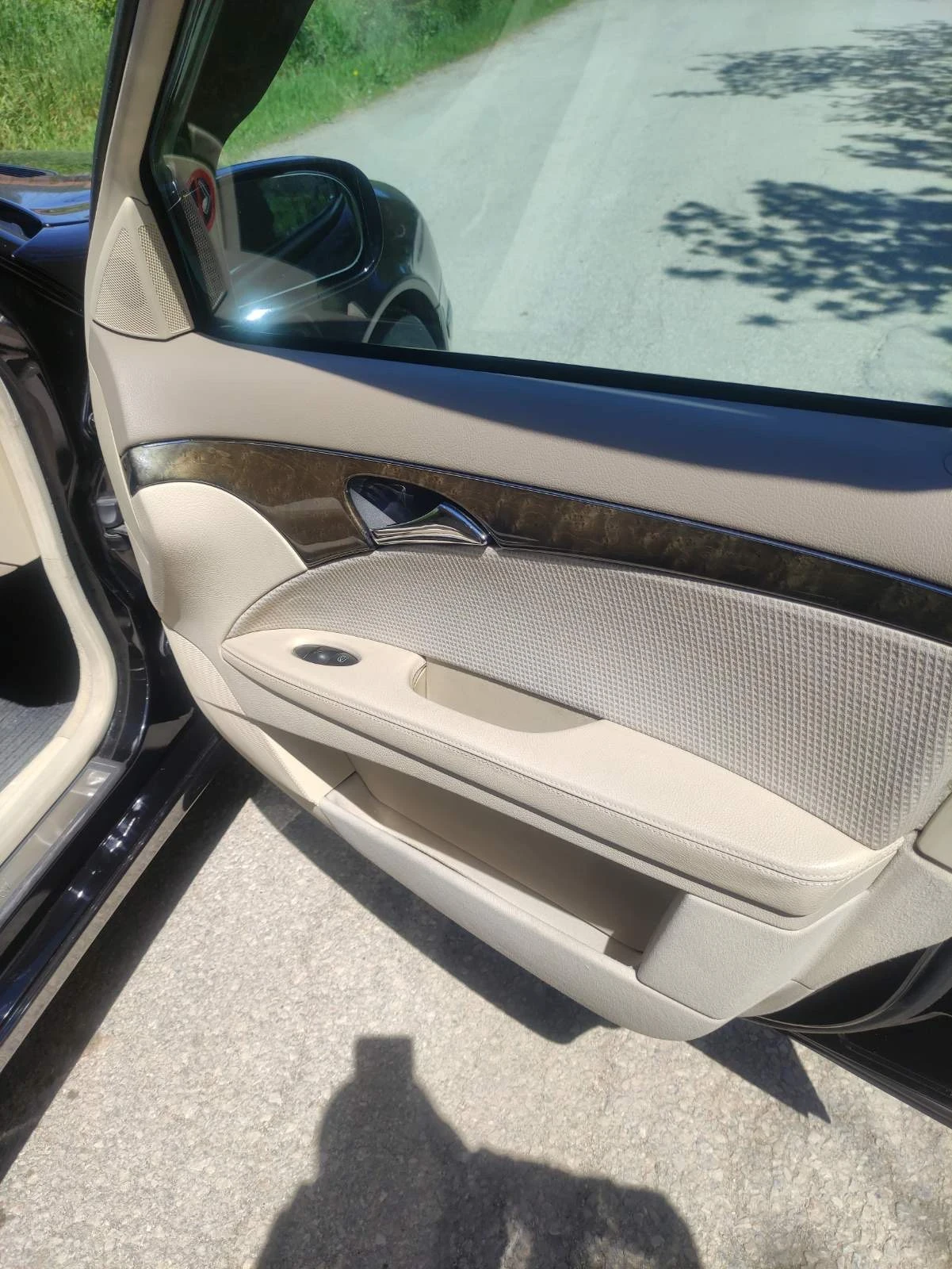 Mercedes-Benz E 270, снимка 12 - Автомобили и джипове - 54581033