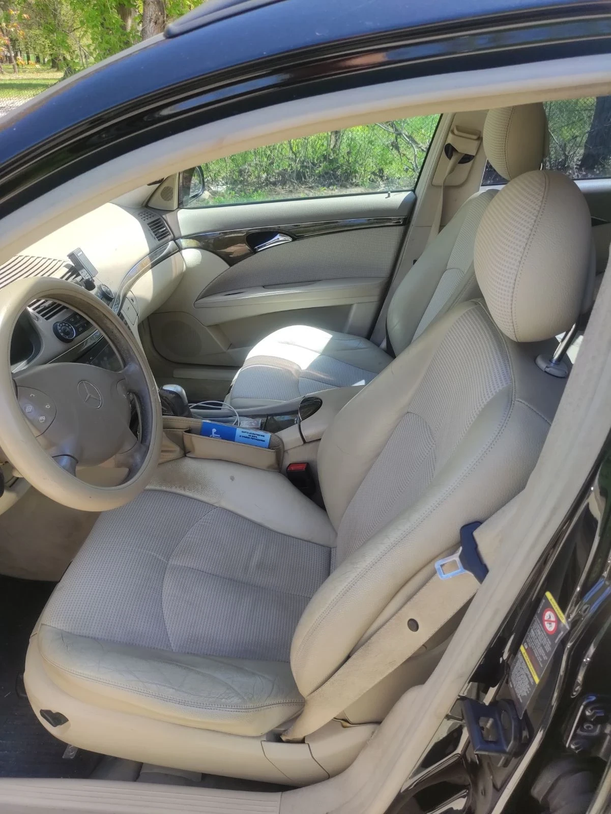 Mercedes-Benz E 270, снимка 8 - Автомобили и джипове - 54581033
