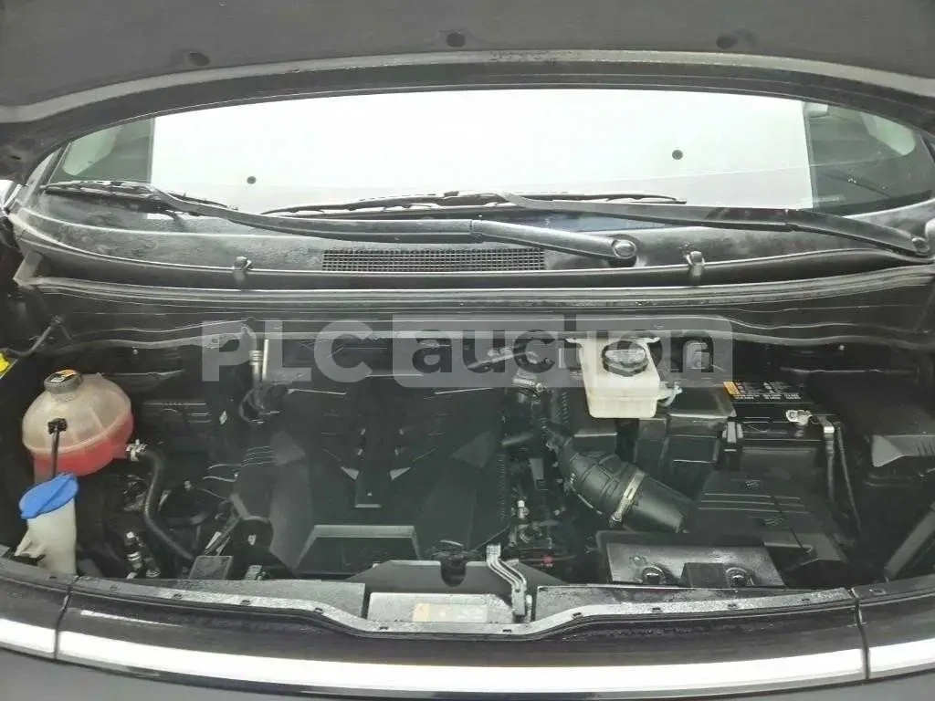 Hyundai Staria, снимка 6 - Автомобили и джипове - 55051701