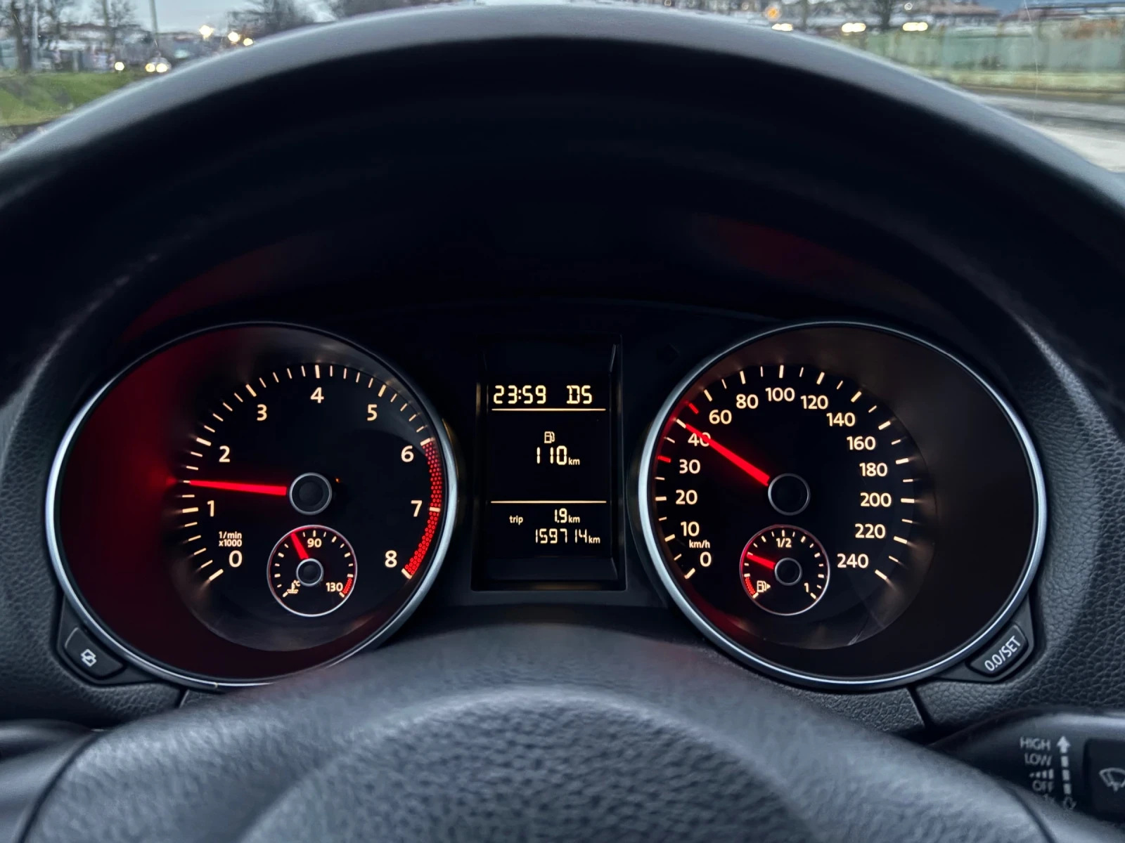 VW Golf 6. 1.6i 102к.с. АВТОМАТИК  159 000км#, снимка 12 - Автомобили и джипове - 55132448