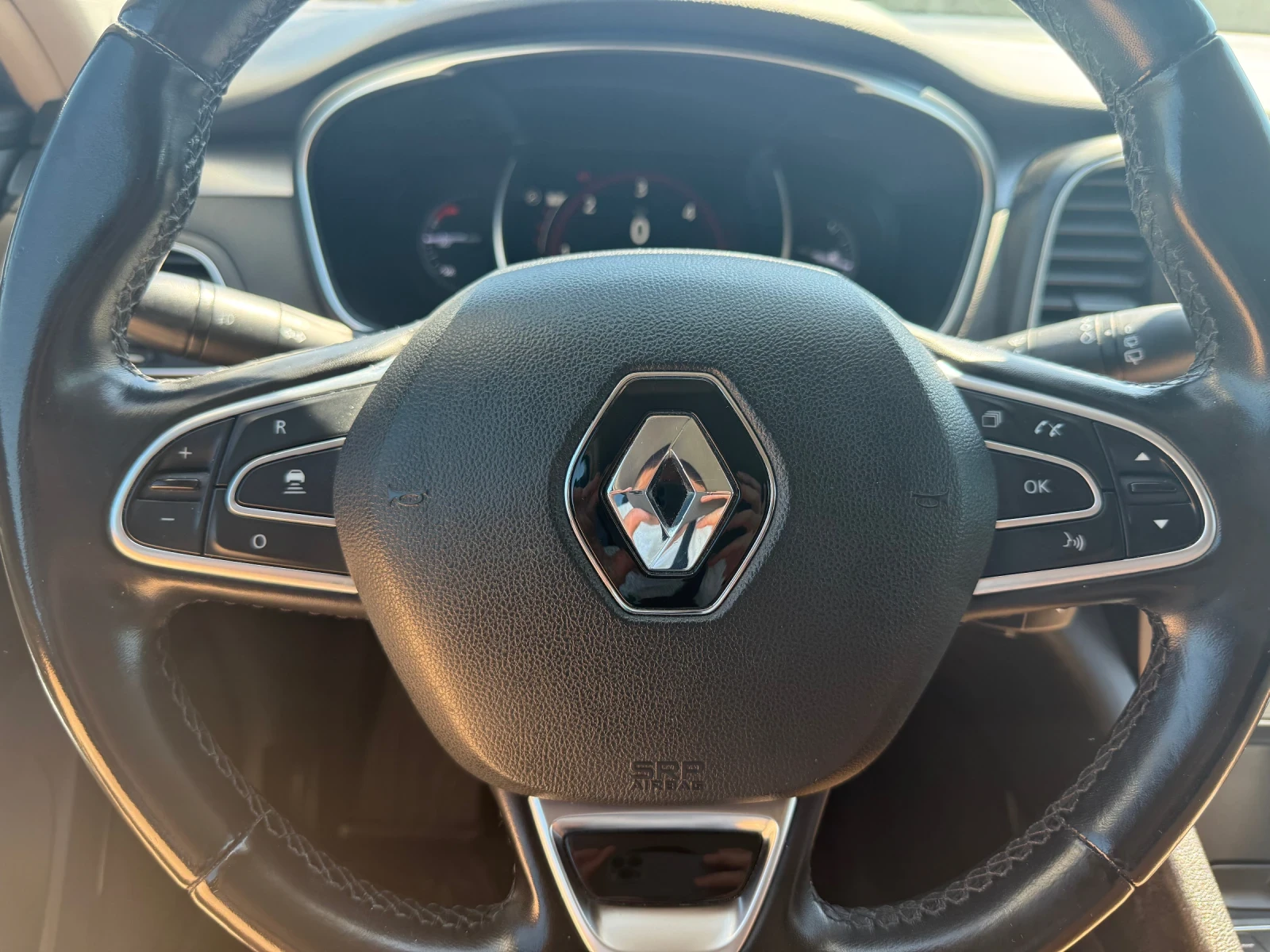 Renault Talisman 1.6DCI, снимка 13 - Автомобили и джипове - 55239666