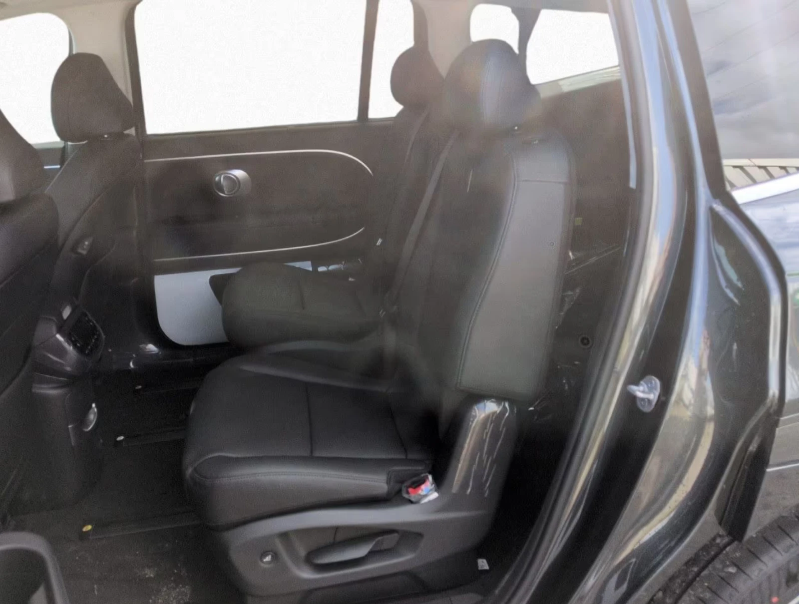 Hyundai IONIQ 9 Premium, снимка 9 - Автомобили и джипове - 55285004