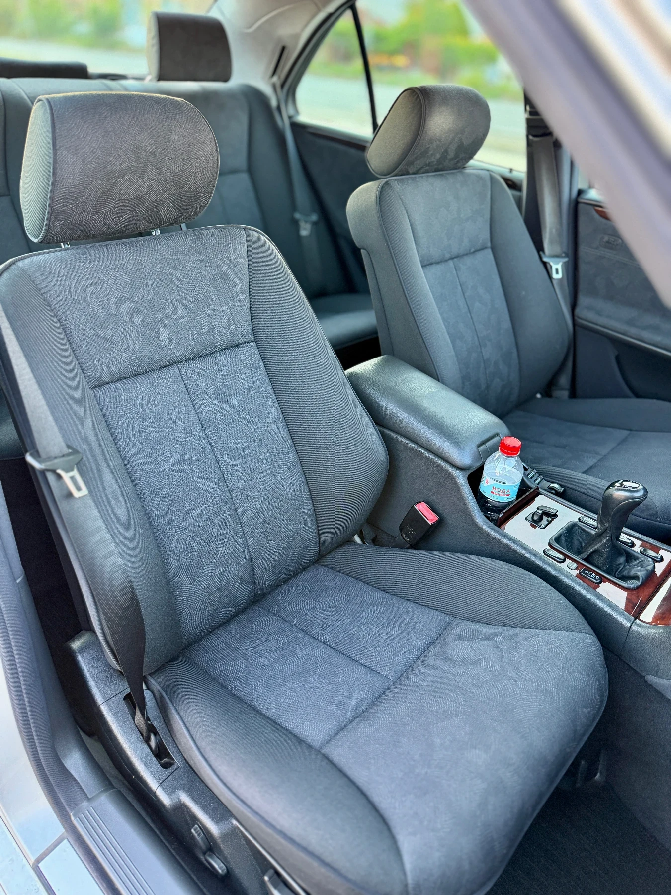 Mercedes-Benz E 220 E200 2.2CDI Elegance Facelift , снимка 9 - Автомобили и джипове - 55444110
