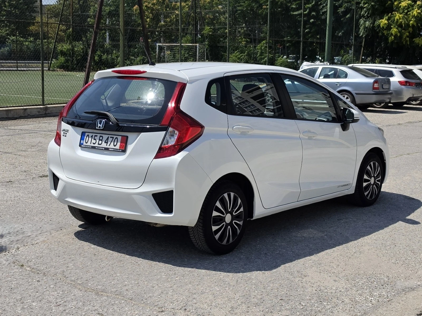 Honda Jazz 1.3i-VTEC Пълна история в ХОНДА ЕВРО 6, TUV 2027г., снимка 5 - Автомобили и джипове - 55581860