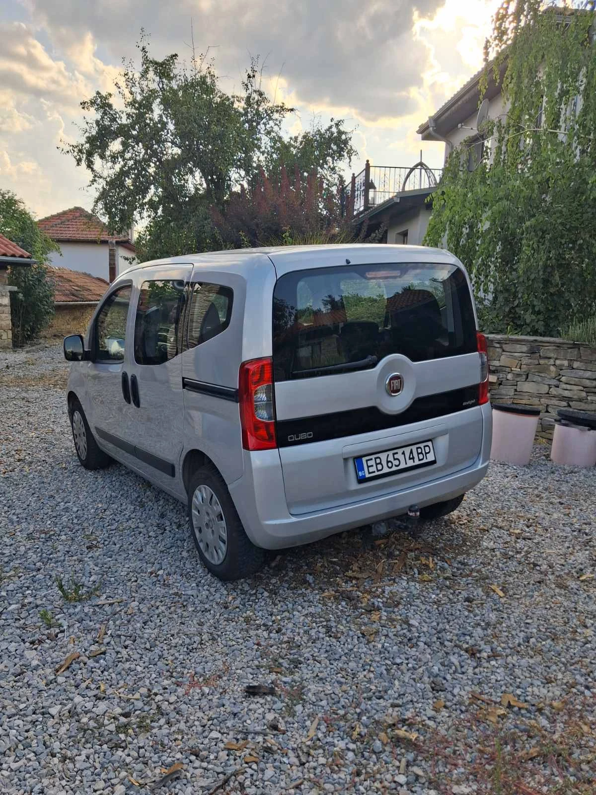 Fiat Qubo, снимка 15 - Автомобили и джипове - 55612015