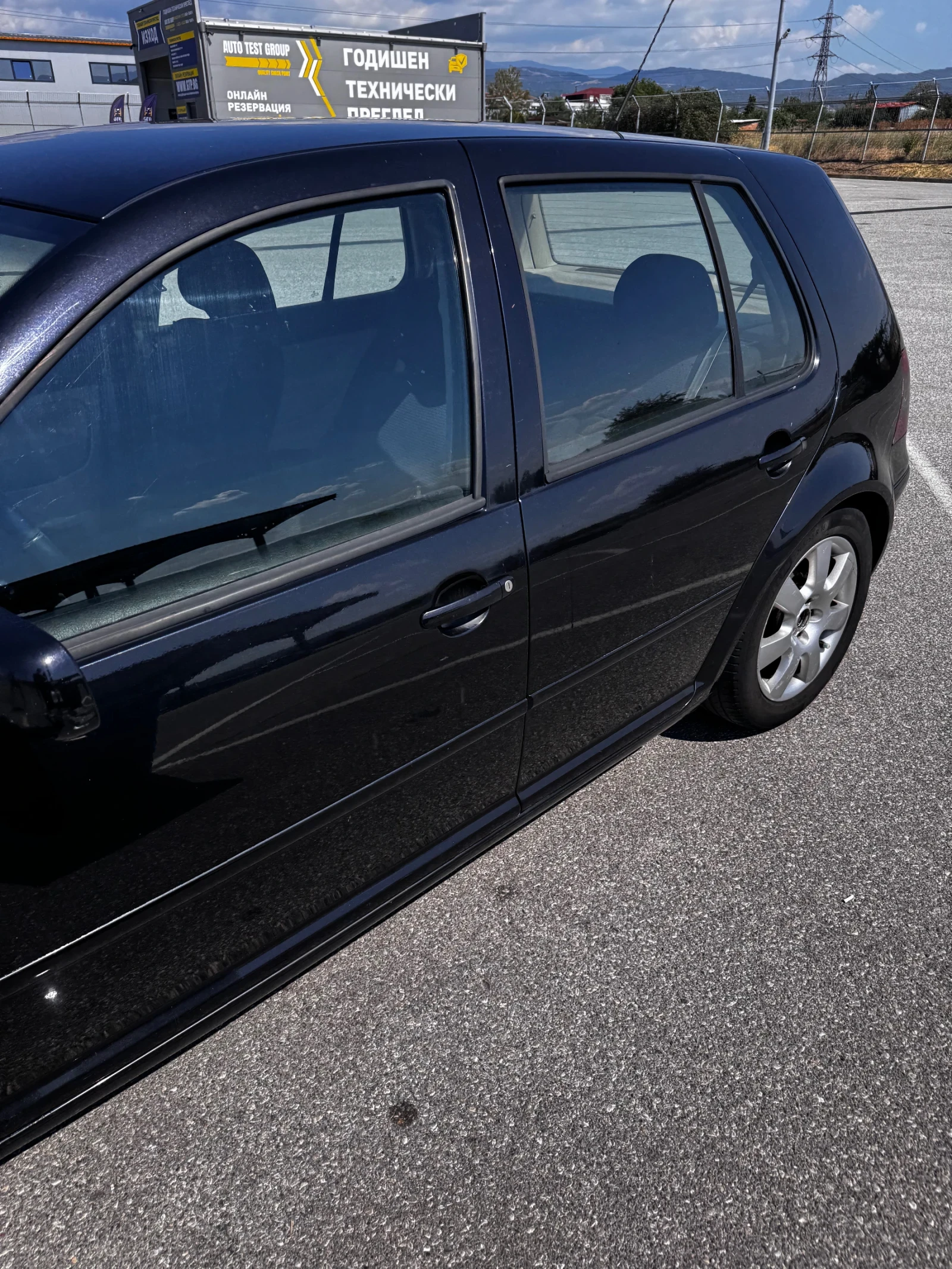 VW Golf, снимка 4 - Автомобили и джипове - 55660973