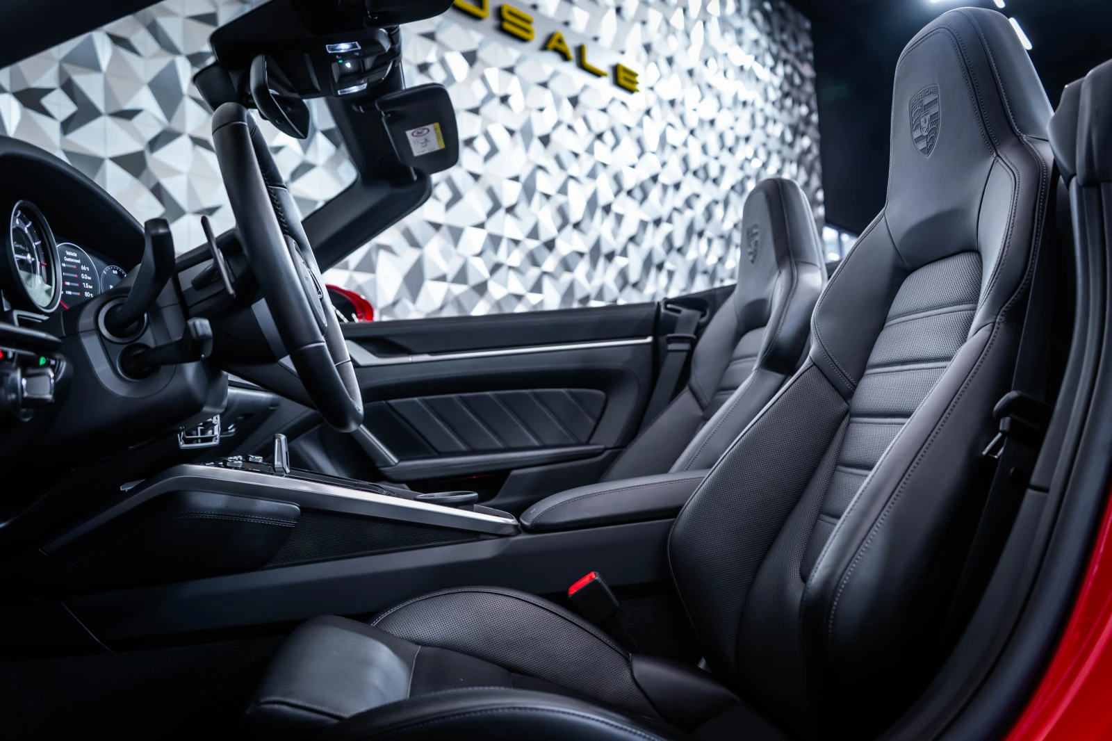Porsche 911 Turbo S Cabrio* Bose* Sportchrono, снимка 12 - Автомобили и джипове - 55951606